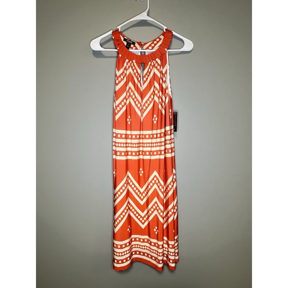Muse‎ Women's Dress Size 6